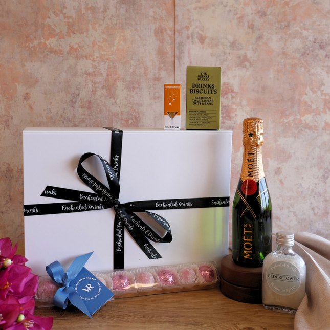 The Champagne Gift Set